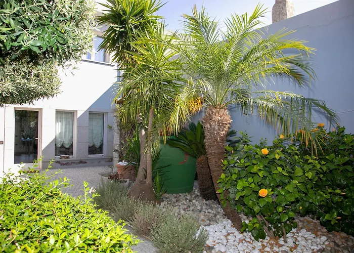 Hibiscus B&B Bed & Breakfast Villasimius