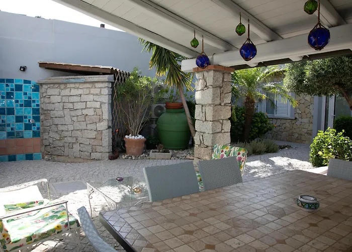 Hibiscus Bed and Breakfast